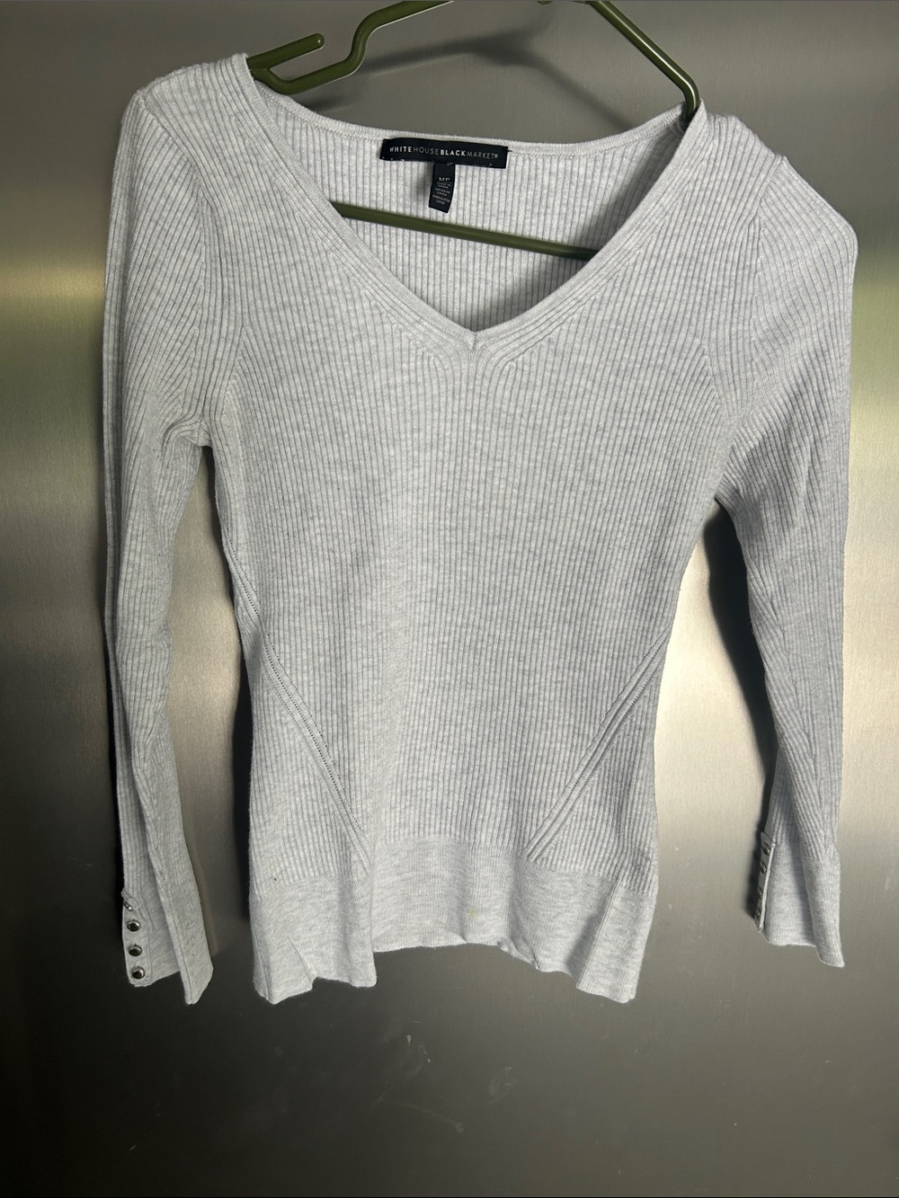 White House Black Market Light Gray Ribbed V-Neck Long Sleeve Sweater